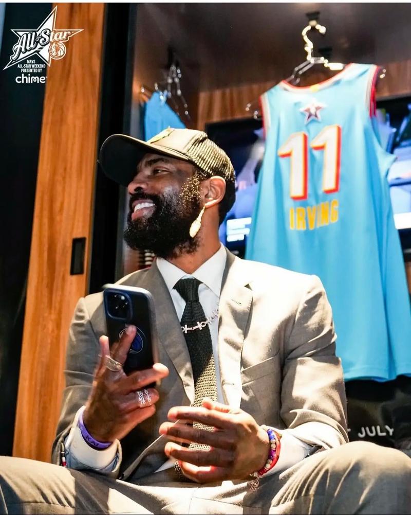 世界杯小组赛抽签出炉，各组形势复杂，韩国、意大利、巴西等队有望晋级，美国、土耳其等队面临挑战。