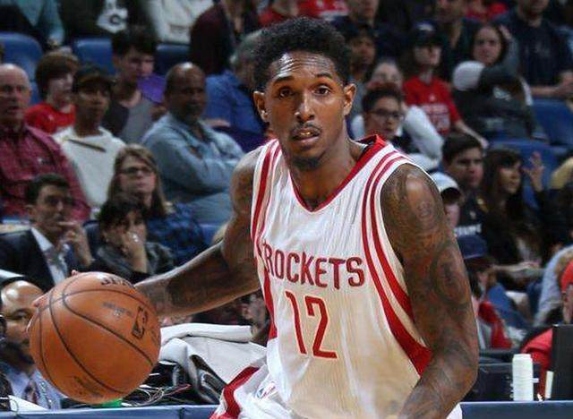 意甲争冠进入胶着阶段