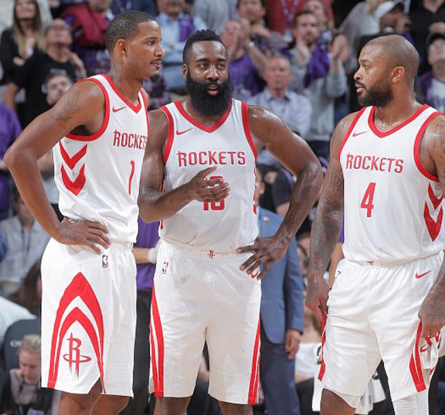 蒙托利沃：我不认为米兰能争冠，他们会和尤文、罗马争第四