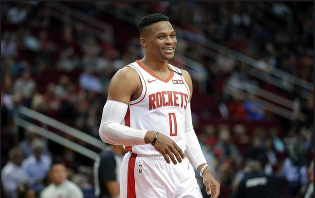 李嗣镕：大家都没想到我首秀进球，下来都恭喜我