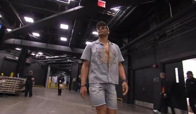 泰山93届5将指望不上了，张弛+郑铮参加教练培训班 无缘国字号后卫