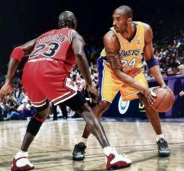 德天空：施洛特贝克因脚伤将缺席对阵卢森堡，有可能退出集训