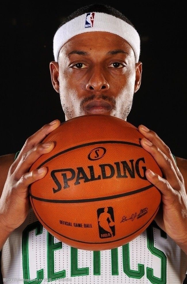 切尔西客战伯恩茅斯首发：帕尔默回归，加纳乔PK塞梅尼奥