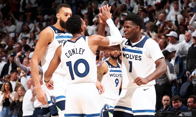 青训小将破门首秀入选最佳球员