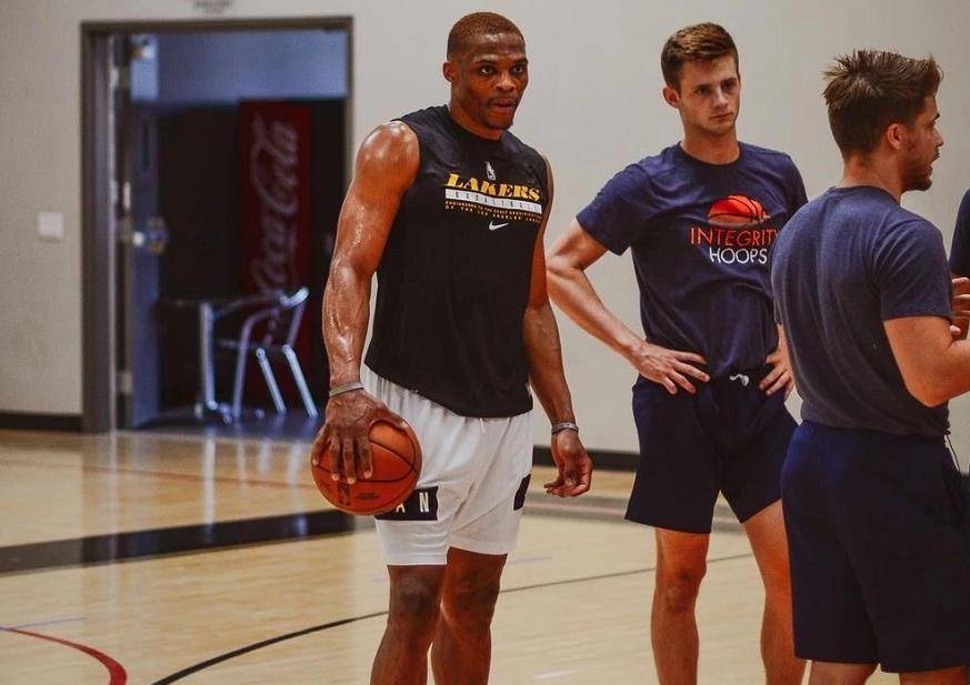 英媒：桑德兰无意冬窗出售扎卡，更不愿意以2000万欧出售