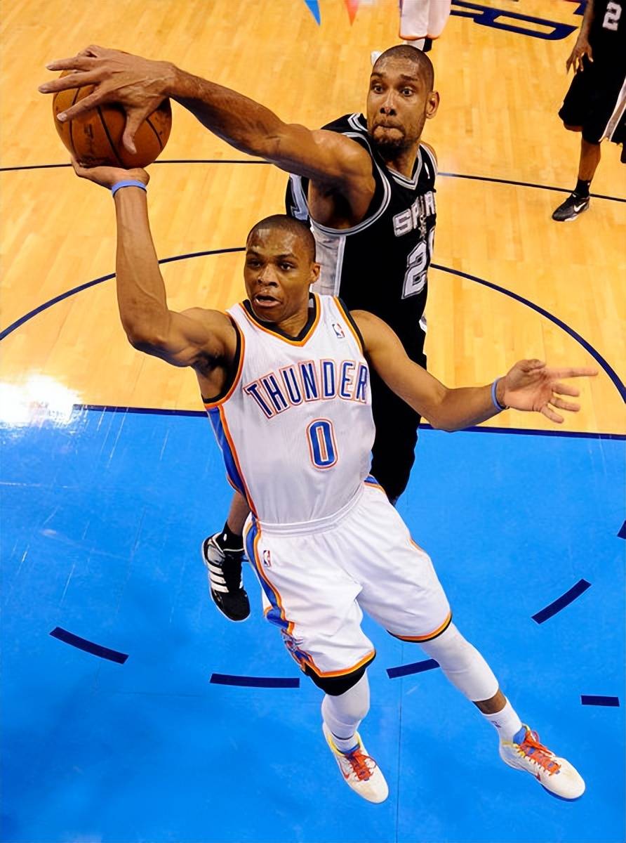 马赛成为第四家欧冠50胜法国俱乐部，前三家是巴黎、里昂、摩纳哥