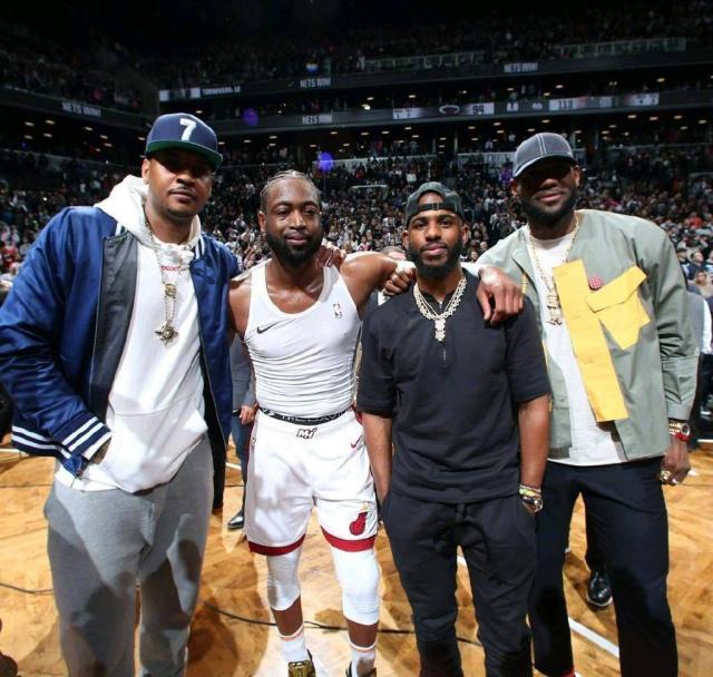 阿斯报：皇马希望与维尼修斯续约，双方正在努力达成最终协议