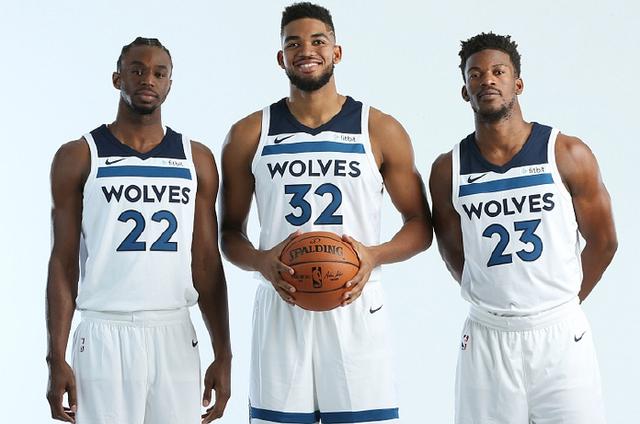 肖赧谈中超赛程安排：倒数第二轮不同时开球这一点就挺业余