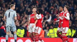 激烈竞争 激烈竞争